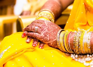 What Are Hindu Weddings Like?